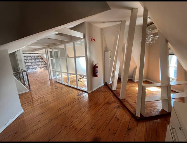 232M² OFFICE TO LET IN CAPE TOWN CITY CENTRE